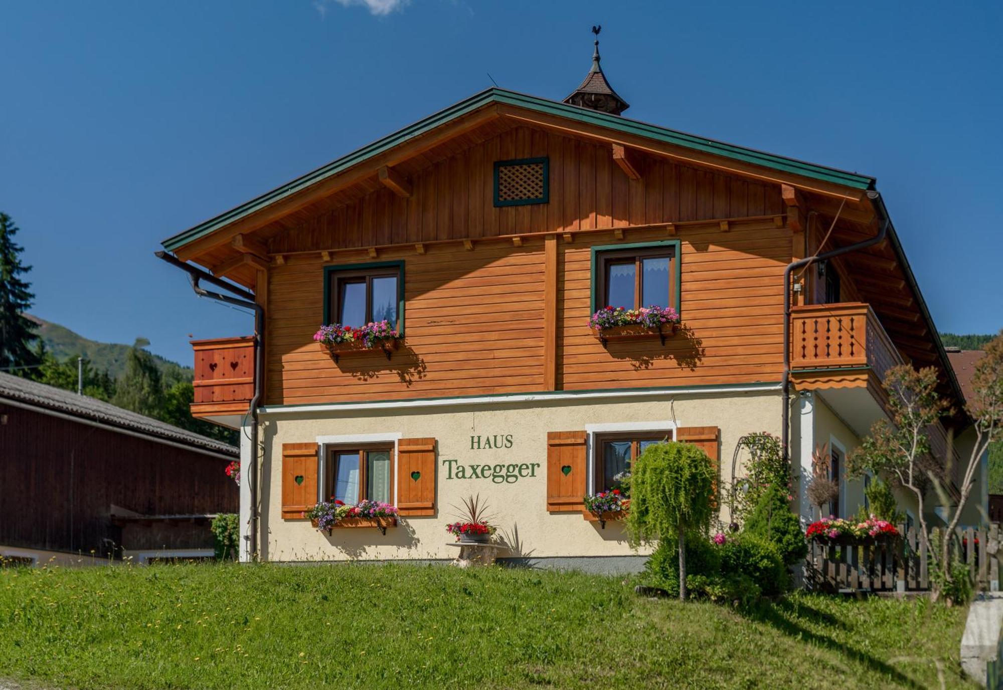 Apparthaus Taxegger Haus im Ennstal Exterior foto